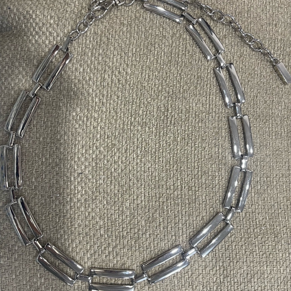 Silver Rectangular Link Necklace - Women Jewelry - Picture 2 of 5